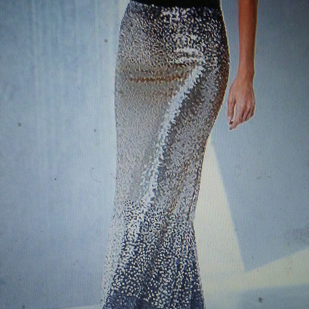Venus -Sequin Ombre Long Skirt
